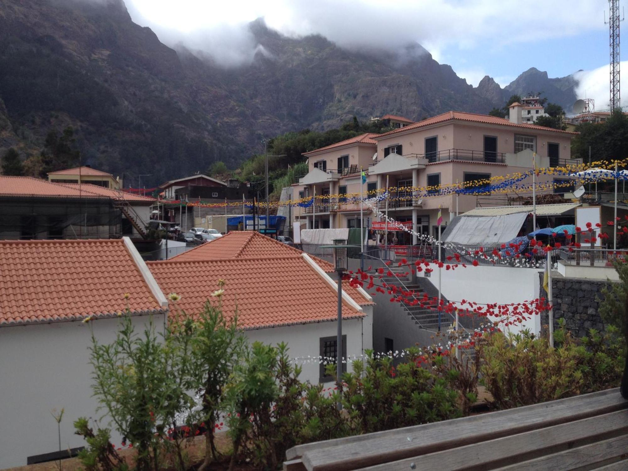 Valley Of Nuns Holiday Apartments Curral Das Freiras Екстериор снимка